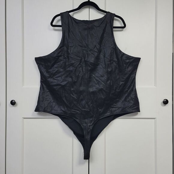 Good American better than leather bodysuit - Picture 10 of 10